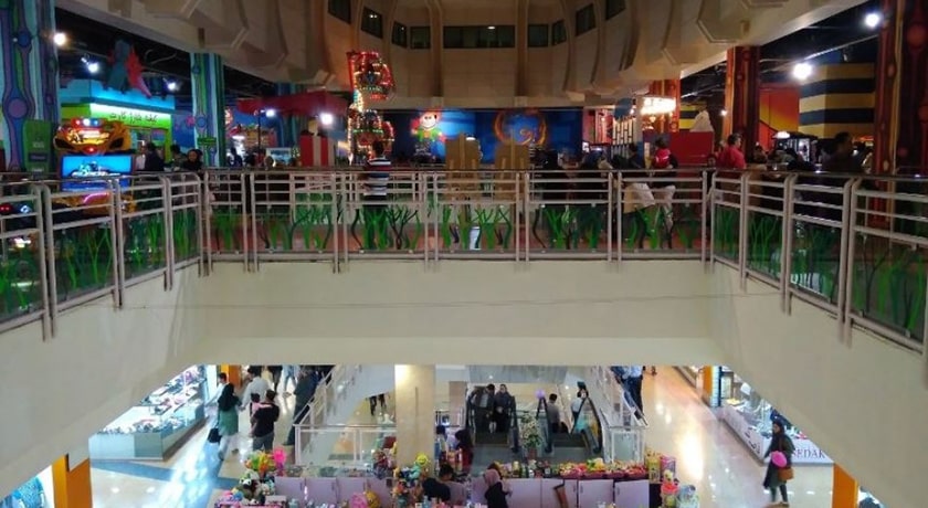  مجتمع تجاری تفریحی زیتون فارس شهر فارس استان شیراز