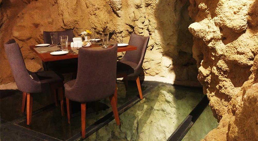 رستوران مجموعه رستوران باکویه شهر شیراز 