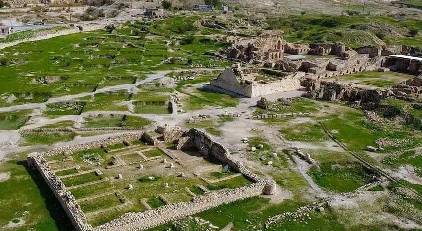 شهر تاریخی و موزه بیشاپور -  شهر کازرون