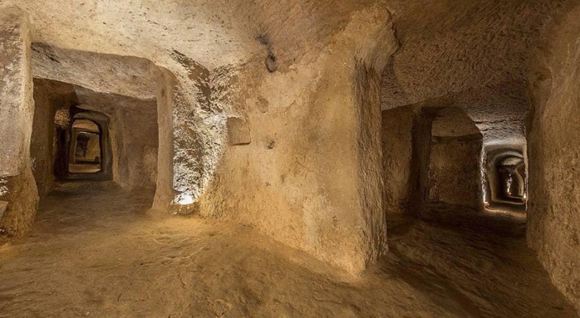  شهر زیرزمینی نوش آباد شهرستان اصفهان استان آران و بیدگل