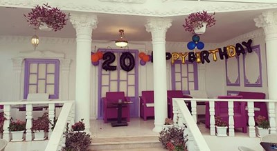 رستوران کافه باغ برکه شهر شیراز 