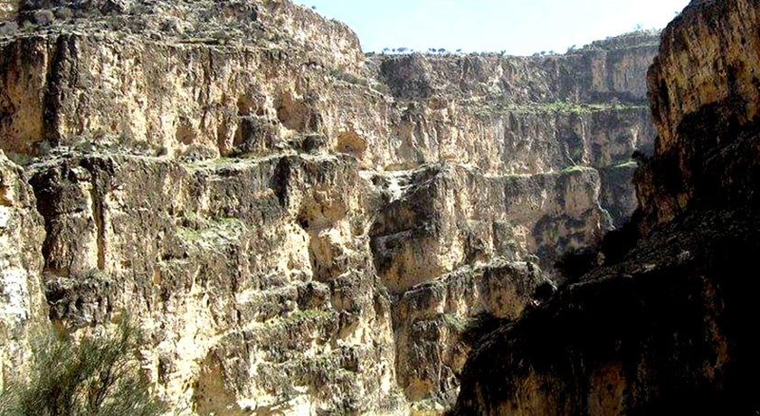  تنگه هایقر شهرستان فارس استان فیروز آباد