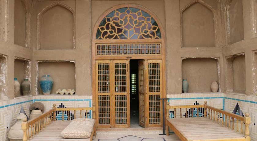 باغ تیتو -  شهر بافق