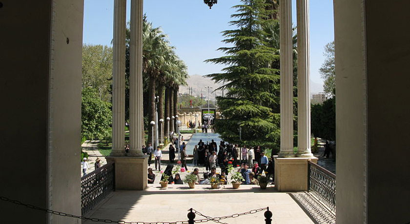  باغ عفیف آباد شهر فارس استان شیراز