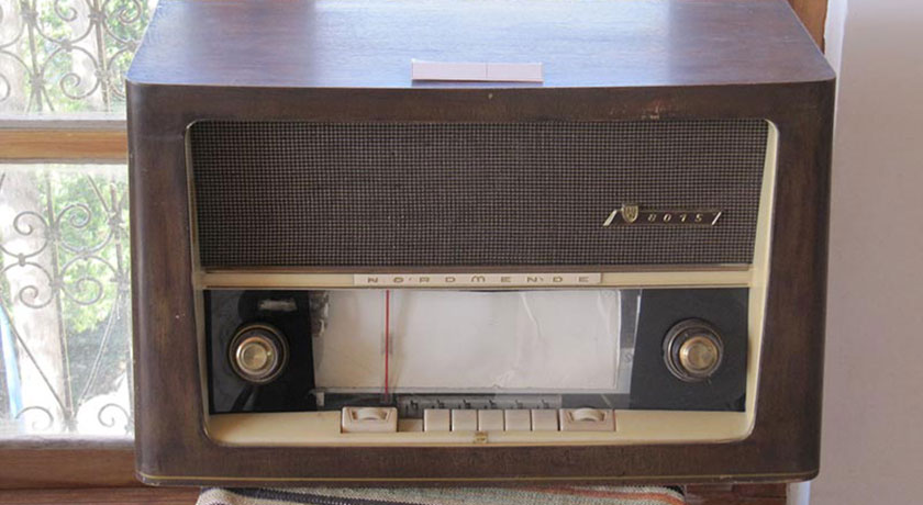  موزه رادیو شهرستان فارس استان شیراز