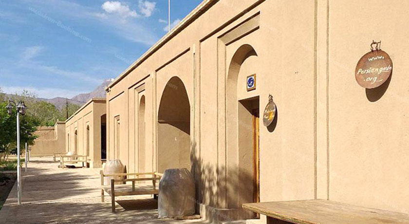  باغ پهلوان پور شهرستان یزد استان مهریز