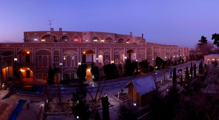 هتل باغ مشیر الممالک -  شهر یزد