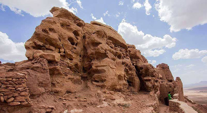 گورستان قدیمی شواز -  شهر تفت