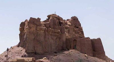  گورستان قدیمی شواز شهرستان یزد استان تفت