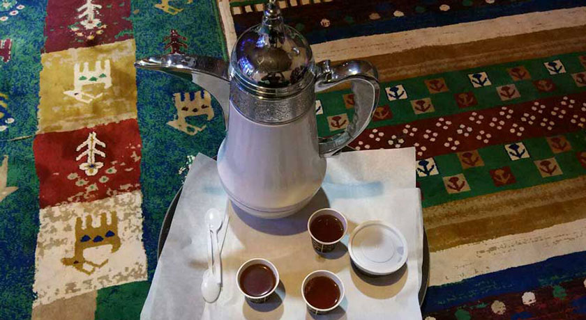 رستوران رستوران شب های دفاری شهر قشم 