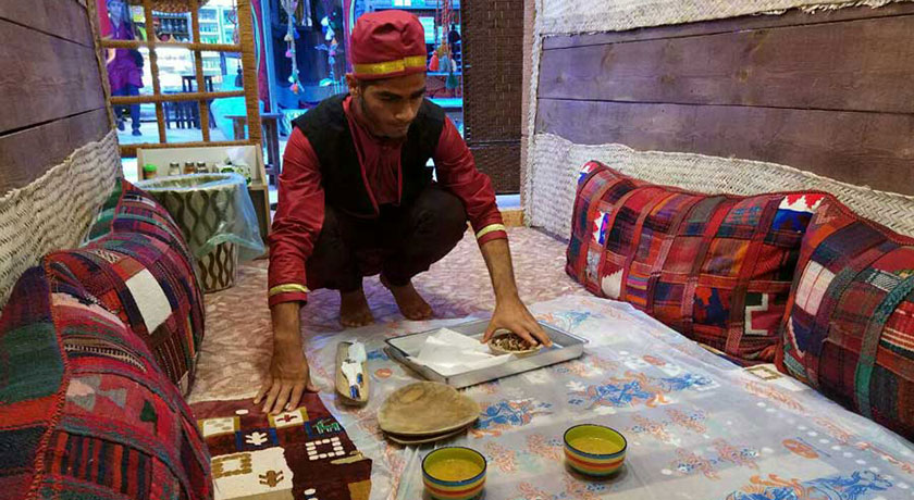 رستوران شب های دفاری -  شهر قشم