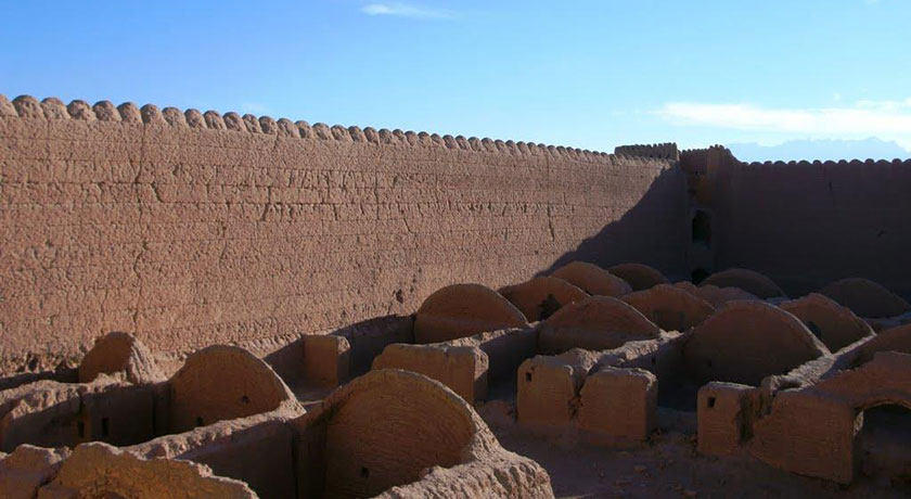  قلعه هرفته شهرستان یزد استان مهریز