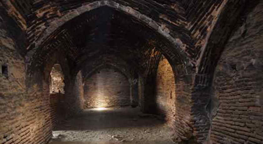  رباط پای حوض سنگ شهرستان یزد استان میبد