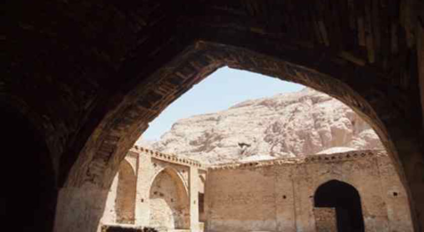  رباط پای حوض سنگ شهرستان یزد استان میبد