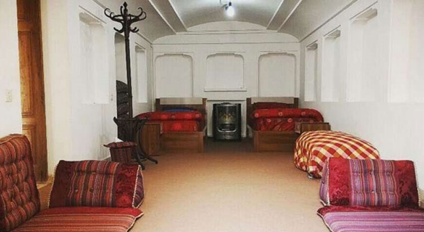 اقامتگاه بوم گردی خانه امینی -  شهر یزد