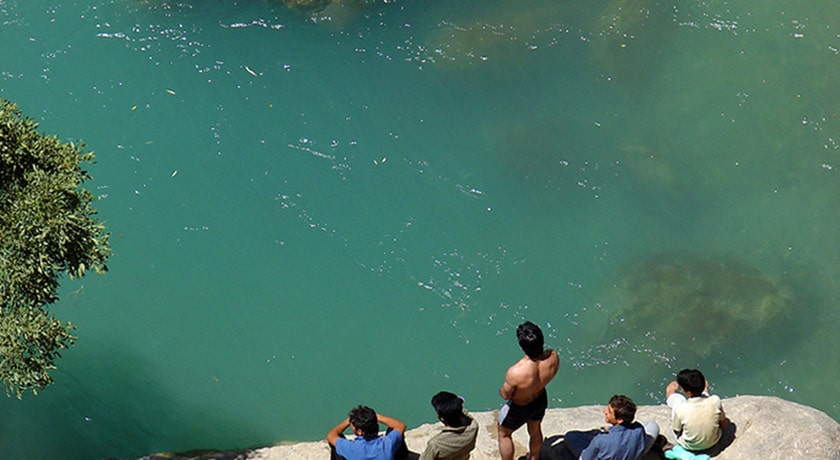 آبشار بی بی سیدان -  شهر سمیرم