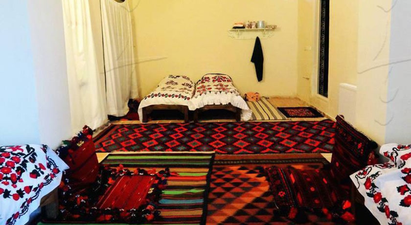 خانه موزه عروسک و اسباب بازی -  شهر کاشان