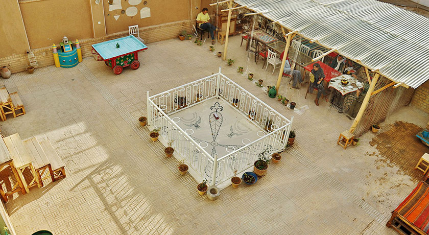  خانه موزه عروسک و اسباب بازی شهرستان اصفهان استان کاشان