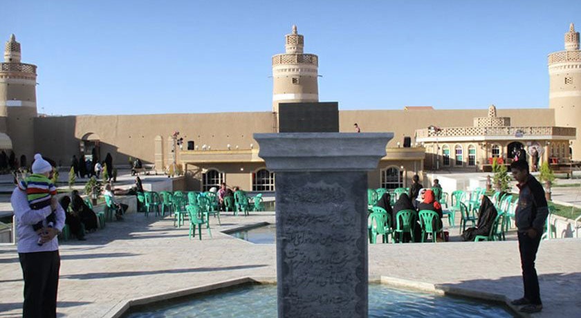  ارگ شیخ بهایی (هفت برج خارون) شهرستان اصفهان استان نجف اباد	