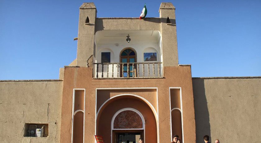  ارگ شیخ بهایی (هفت برج خارون) شهرستان اصفهان استان نجف اباد	