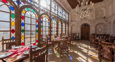 رستوران رستوران تاریخی قصر منشی شهر اصفهان 