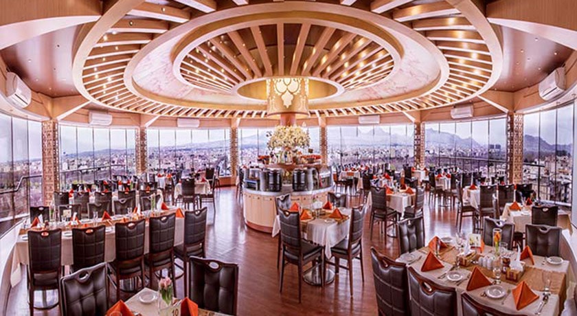 رستوران گردان هتل آسمان -  شهر اصفهان