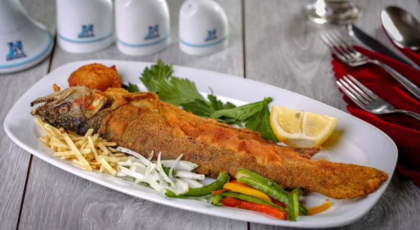 رستوران رستوران گردان هتل آسمان شهر اصفهان 