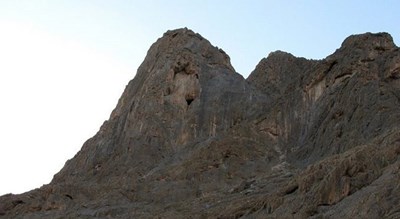 غار قلعه جمال -  شهر اصفهان