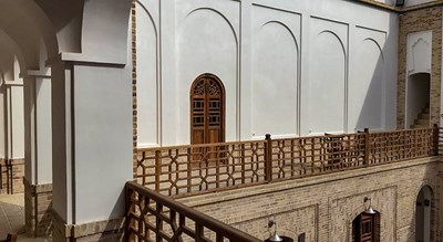  عمارت سنگ پلوی کاشان شهرستان اصفهان استان کاشان