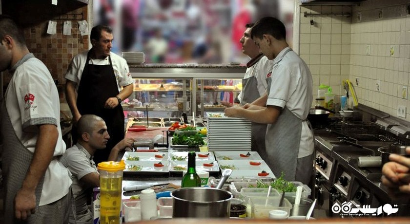 رستوران رستوران سرای شهر کوش آداسی 