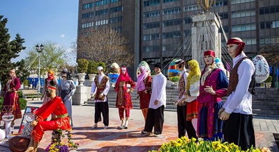  میدان امام خمینی (میدان توپخانه یا میدان سپه) شهرستان تهران استان تهران