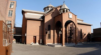  کلیسای تارگمانچاتس مقدس (کلیسای مترجمان مقدس) شهرستان تهران استان تهران