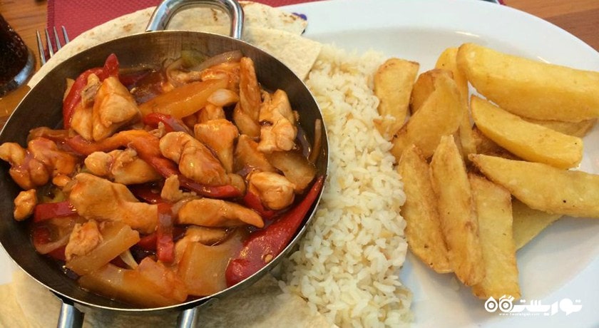 رستوران رستوران و بار مورفی شهر کوش آداسی 