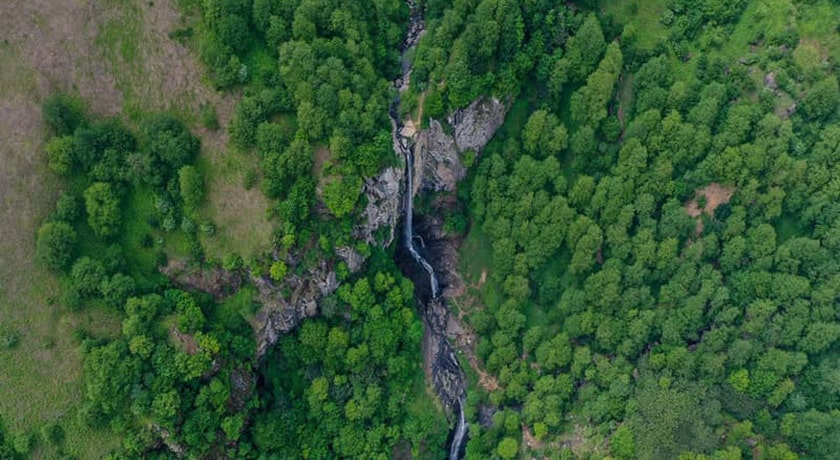  آبشار لاتون شهرستان گیلان استان آستارا