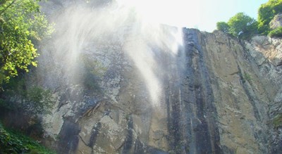 آبشار لاتون -  شهر گیلان