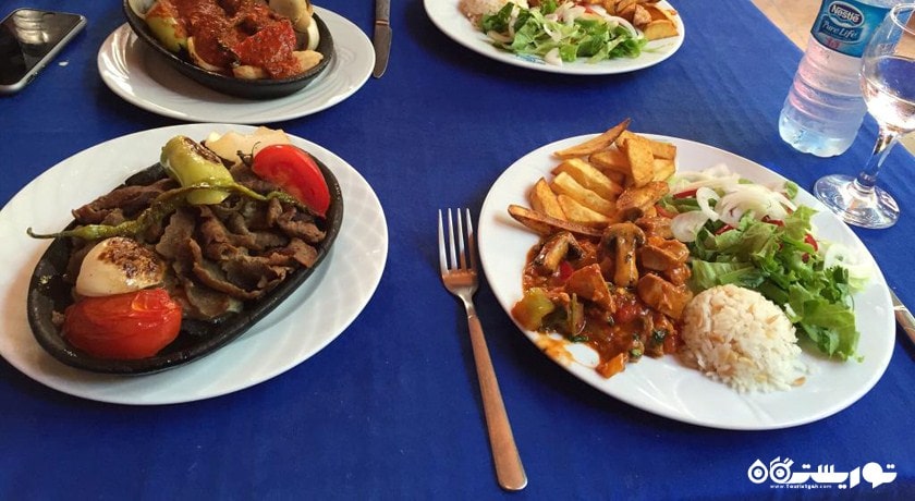 رستوران رستروان گرین گاردن برادرز شهر کوش آداسی 