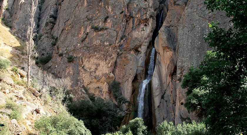  آبشار شاهان دشت شهرستان مازندران استان آمل