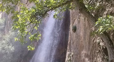  آبشار شاهان دشت شهرستان مازندران استان آمل