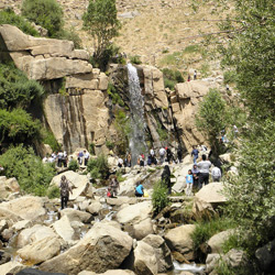 آبشار گنجنامه