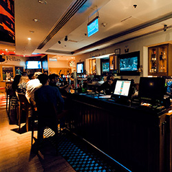 گودفلاس اسپورت لانج