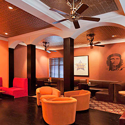 بار کاسا لاتینا