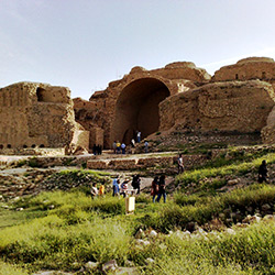 کاخ اردشیر بابکان