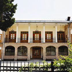 عمارت ارباب هرمز (موزه گرافیک ایران)