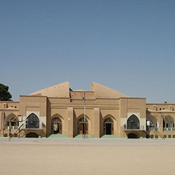 دبیرستان ایرانشهر