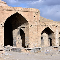 کاروانسرای جلوگیر