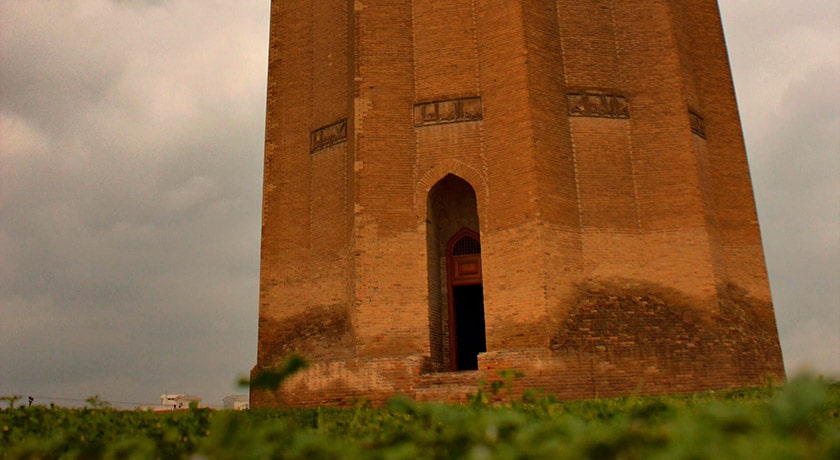 شهر گنبد کاووس	 در استان گلستان - توریستگاه