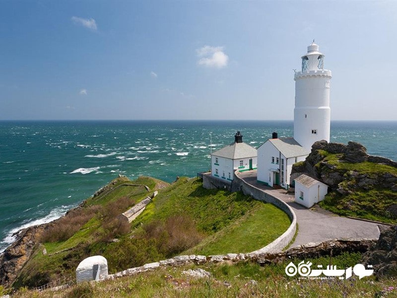 فانوس دریایی استارت پوینت (Start Point Lighthouse)، انگلستان، بریتانیا