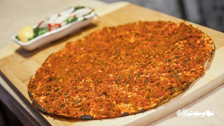 3. لاهماجون (Lahmacun)