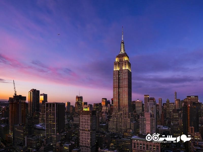 8 – ساختمان امپایر استیت (Empire State Building)