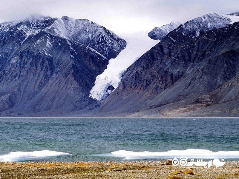 - پارک ملی کوتینیرپاک  (Quttinirpaaq National Park) 